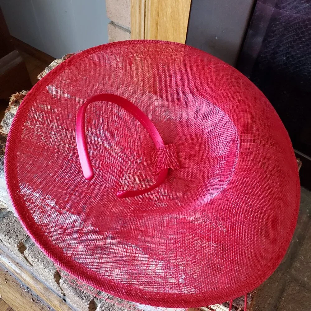 Pippa and Pearl Kentucky Derby Fascinator Hat - Picture 3 of 5
